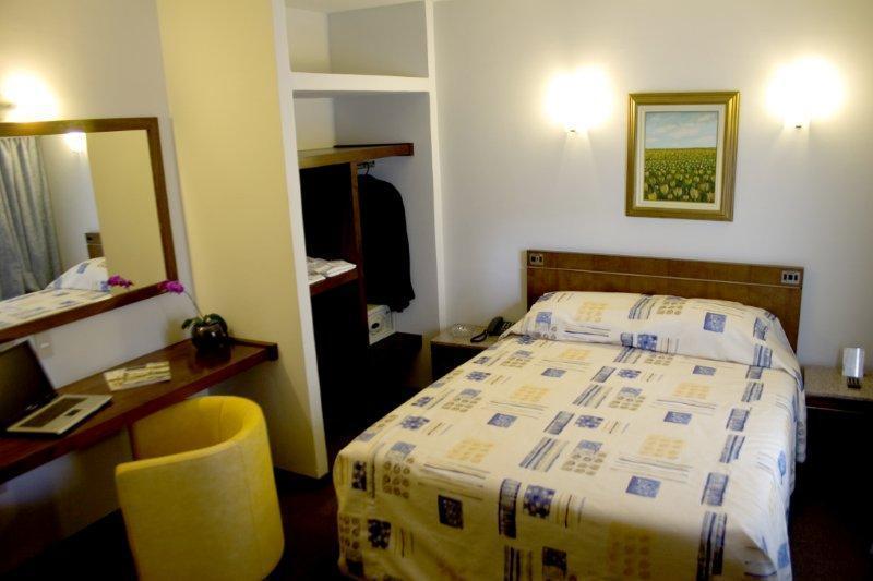 Hotel Elo Curitiba Bagian luar foto